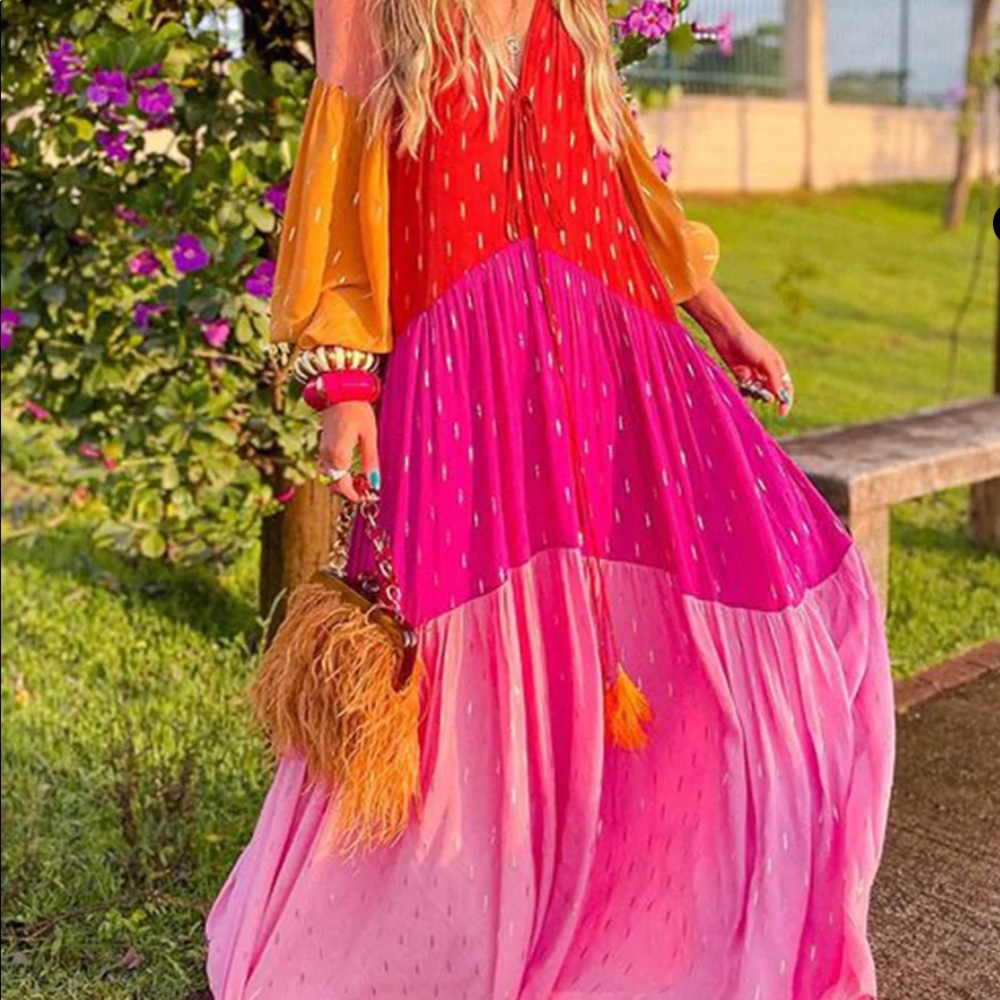 VChics Vacation V Neck Color Block Maxi Dress